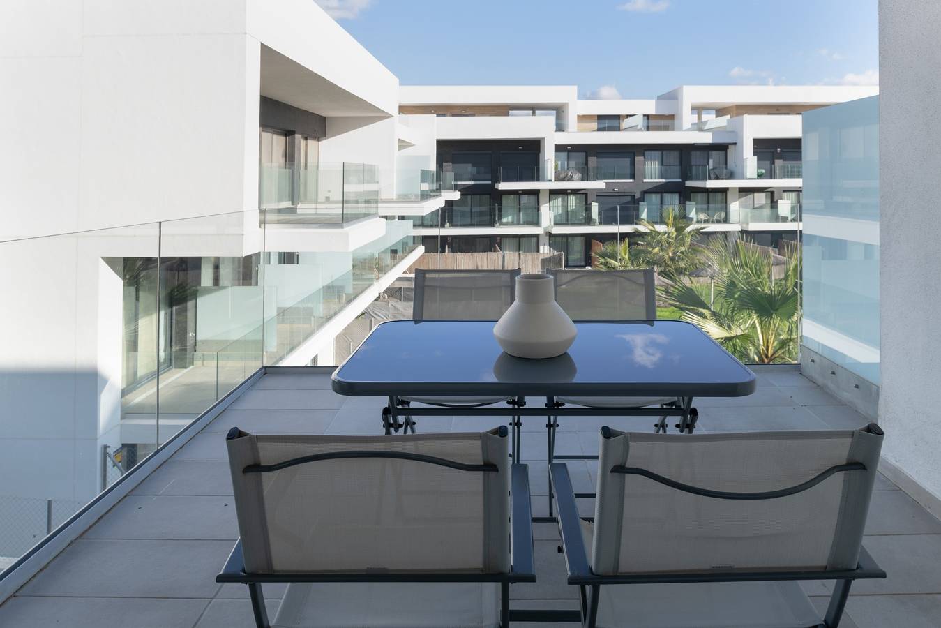 Appartamento intero, Appartamento 'Palacio De Pilas 22' con piscina condivisa, Wi-Fi e aria condizionata in Zahara de los Atunes, Barbate