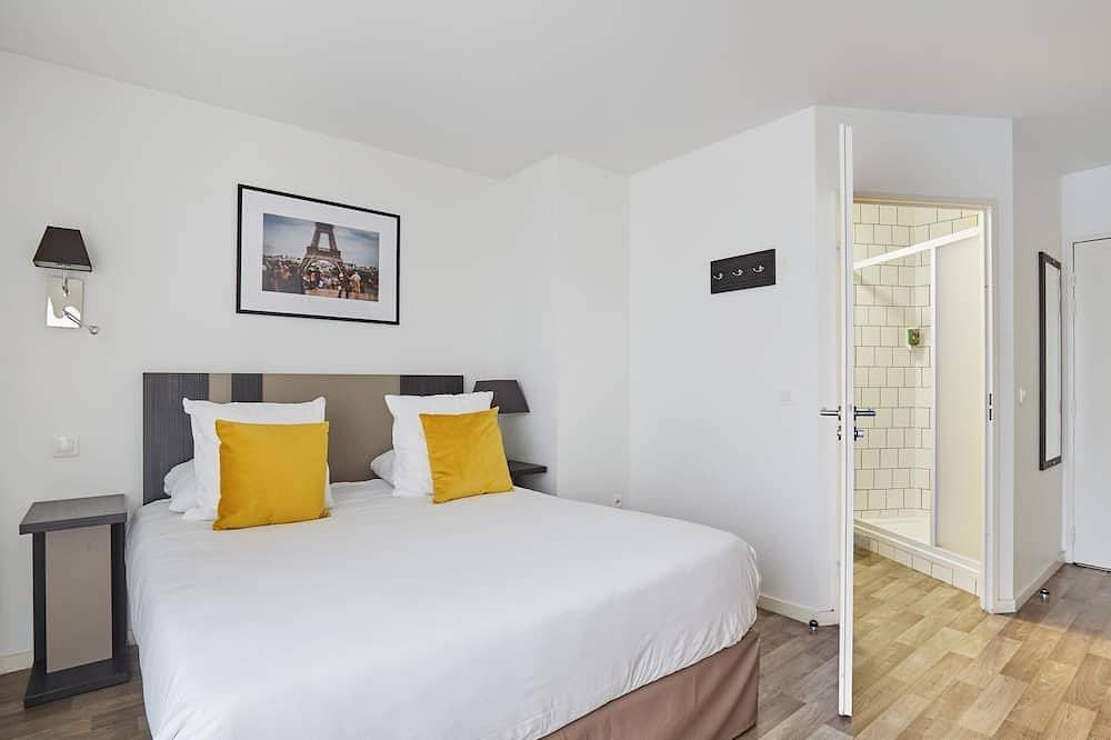 Apartamento entero, Visiter Paris! Estudio Cosy Près du Station Clichy-Levallois + Accès Espace Fitness in Levallois-Perret, Altos del Sena