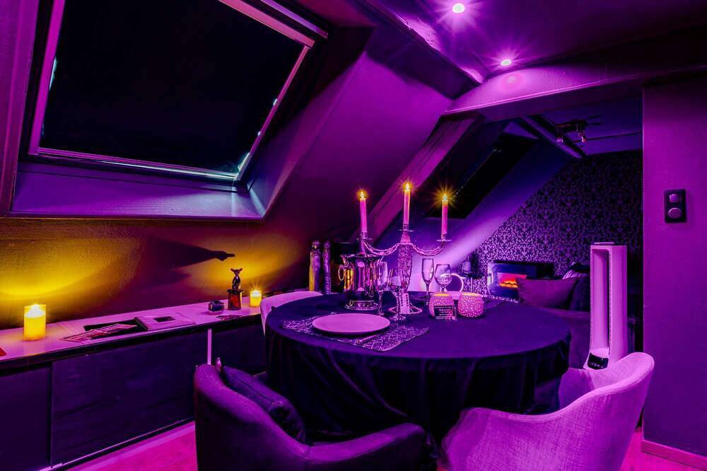 Appartement entier, Love Room Alsace L'Escale du Désir in Niederbronn-les-Bains, Nord de l'Alsace