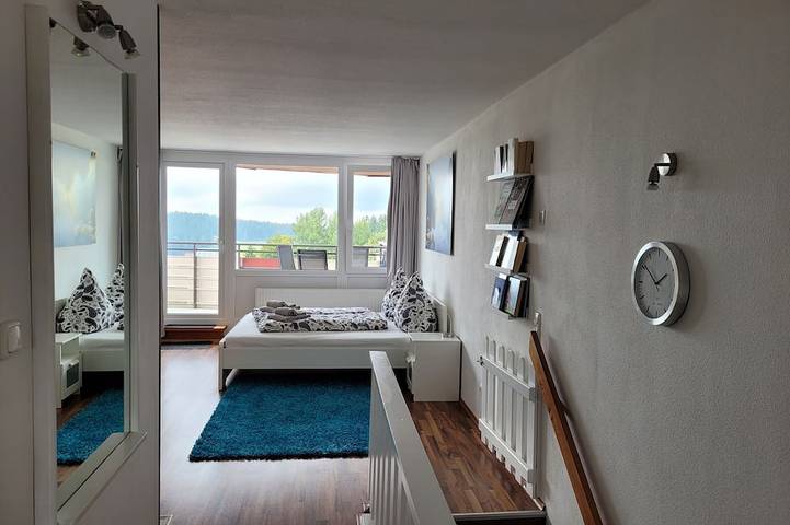 Appartement entier, Vacances en famille dans la forêt de montagne: piscine, sauna et de superbes vues in Sankt Englmar, Vorderer Bayerischer Wald