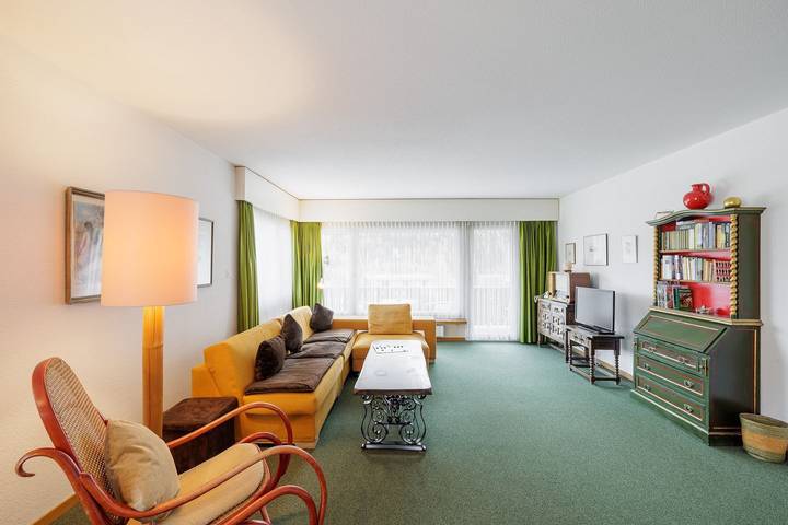 Vacation rental for 3 people, with balcony and sauna in Engadin
