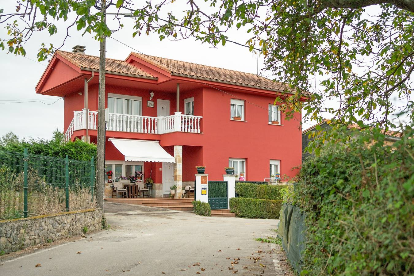 Ferienhaus 'La Quintana Del Maestro' mit Bergblick, privater Terrasse und Wlan in Siero, Provincia de Asturias