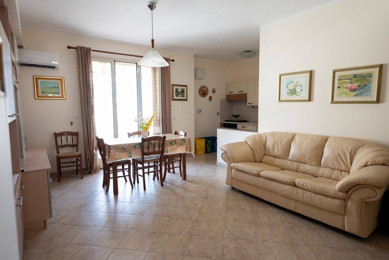 Appartamento intero, Guesthost - Kalós Apartment in Pozzallo in Pozzallo, Provincia di Ragusa