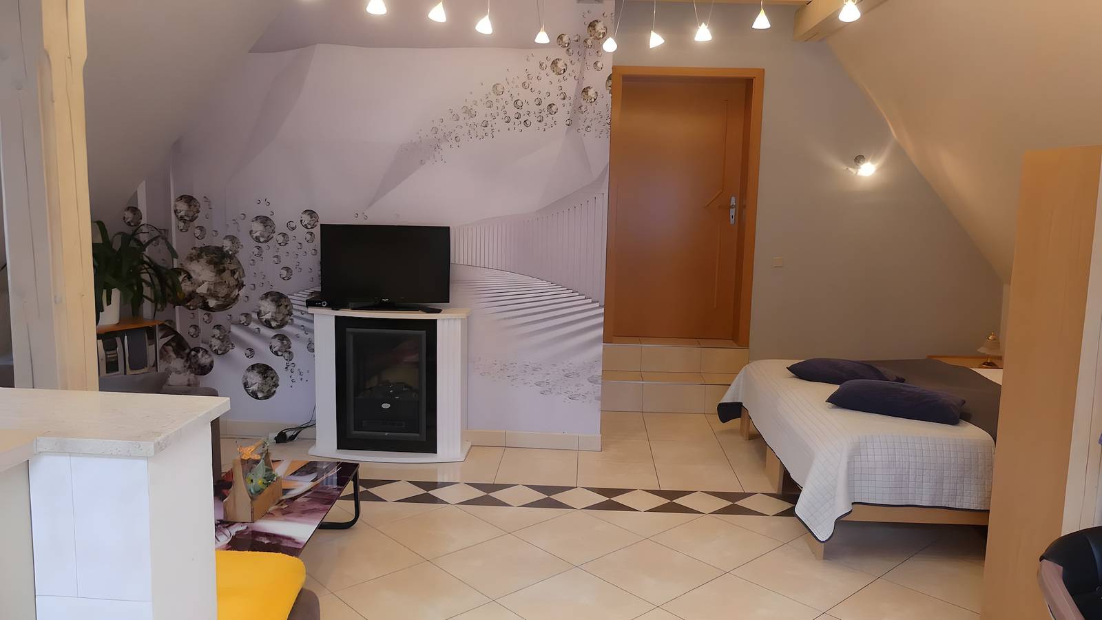 Ganze Wohnung, Apartment für 6 Personen, 110 m², mit privatem Pool, Terrasse und Wlan in Kefferhausen, Region Eichsfeld