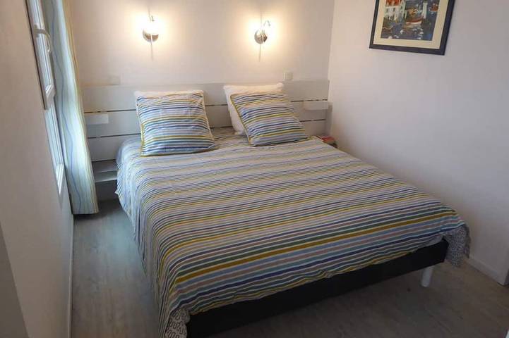 Gîte pour 3 personnes, avec piscine et balcon dans Plage de Morgat - 2