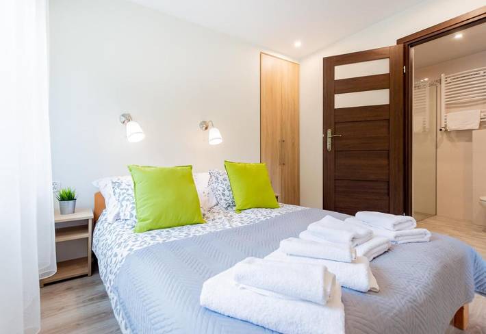 Apartament wakacyjny dla 2 osób, z ogród i basen oraz widok, zwierzęta dozwolone w Wisła