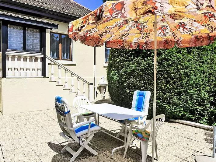 Villa für 2 Personen, mit Garten in der Schweiz - 3