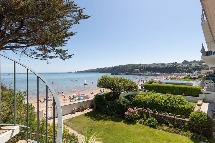 Apartment for 4 people, with Ocean view and Balcony as well as View in Saundersfoot