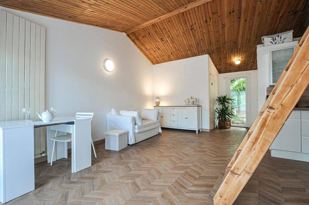 Lovely home in Mouans-Sartoux with swimming pool in Mouans-Sartoux, Mediterranean Coast (France)
