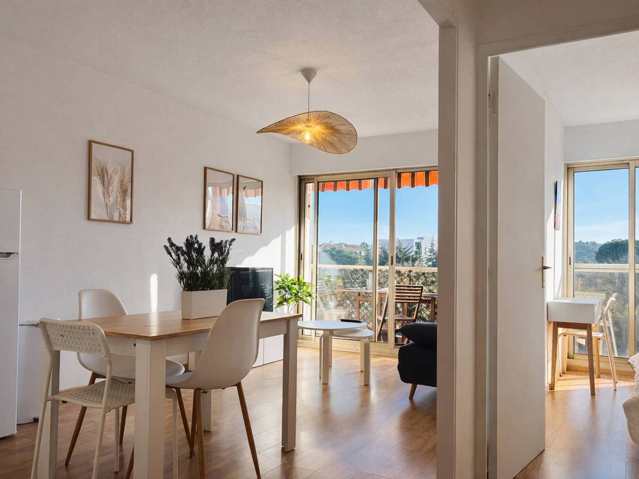 Apartamento entero, Apartamento Tranquilo con Parking Privado en Hyères in Hyeres, Parque nacional Port-Cros