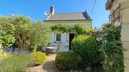 Gîte pour 4 personnes, avec terrasse à Beaumont-en-Véron