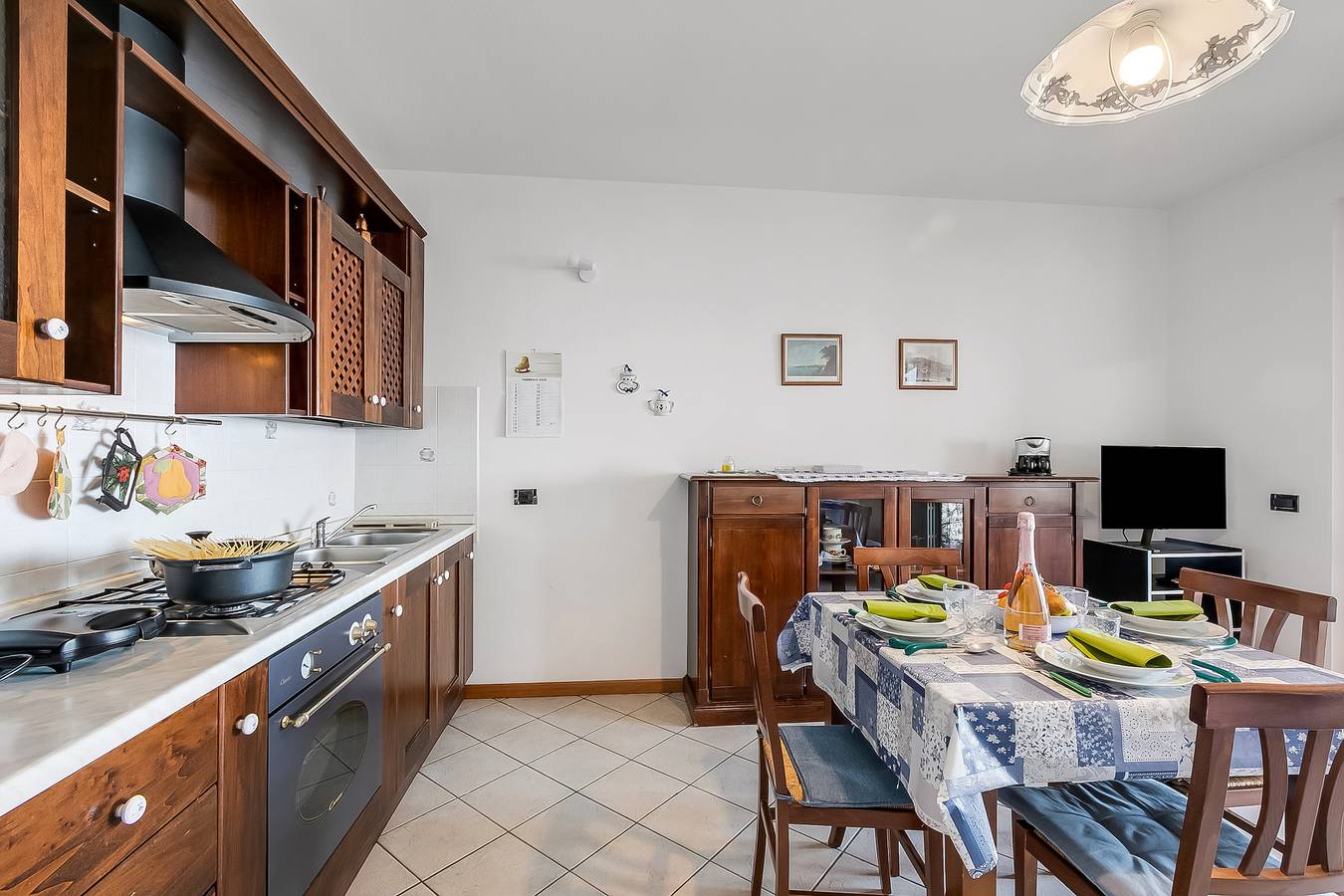 Apartamento entero, Julia's House lakeview & shared pool in Maderno, Toscolano-Maderno