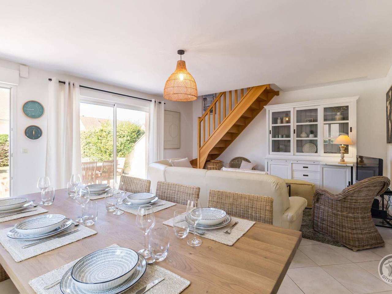 Maison de Vacances 3 Ch, Jardin Clos, Plage à 100m in Saint-Jean-de-la-Rivière, Côte de la Déroute