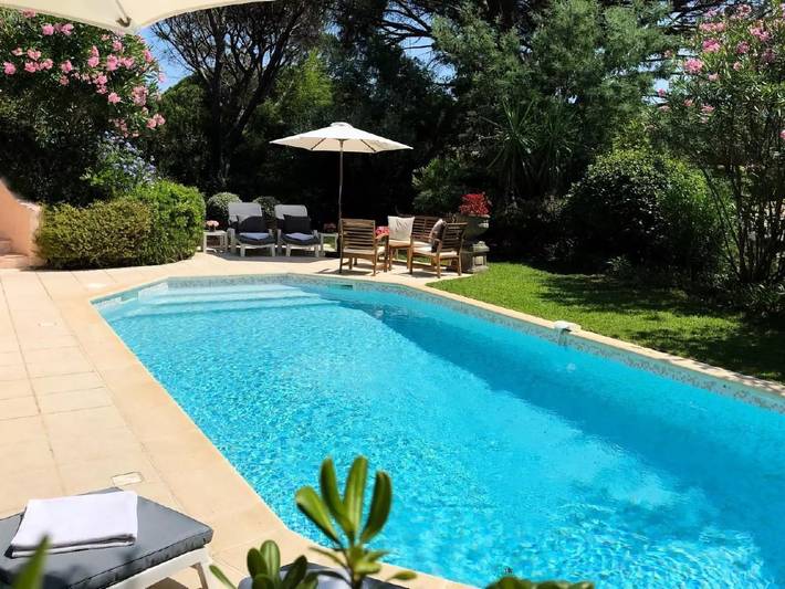 Villa pour 6 personnes, avec piscine et jardin à Saint-Raphaël