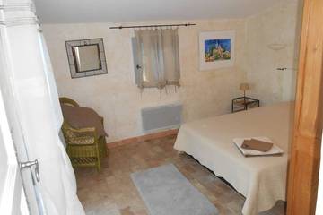 Maison De Vacances pour 4 Personnes dans Bonnieux, Parc naturel régional du Luberon, Photo 2