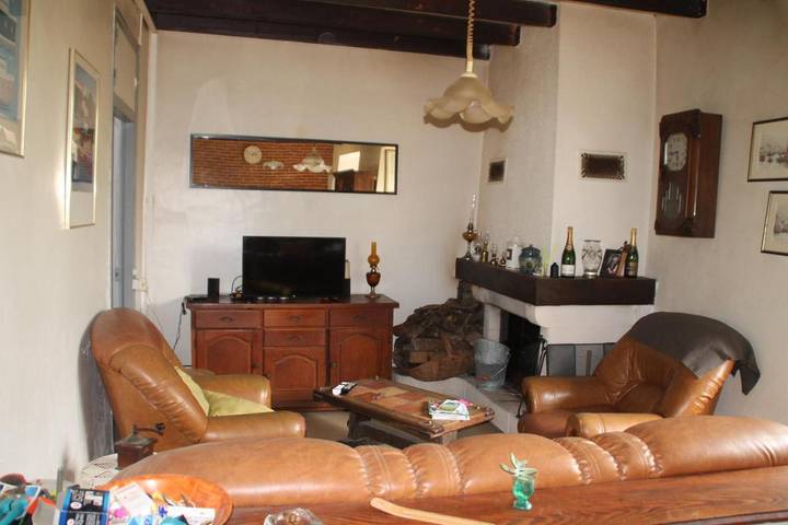 Gîte pour 2 personnes, avec terrasse et vue à Saint-Michel-de-Lanès - 3