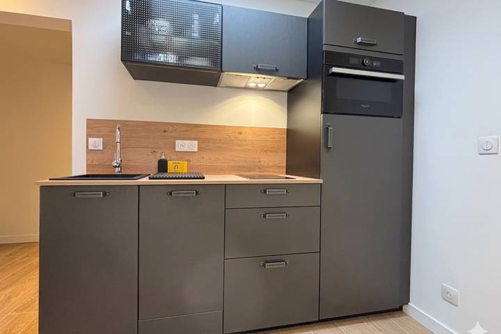 Appartement entier, Studio Moderne : Confort & Style in Schiltigheim, Région de Strasbourg