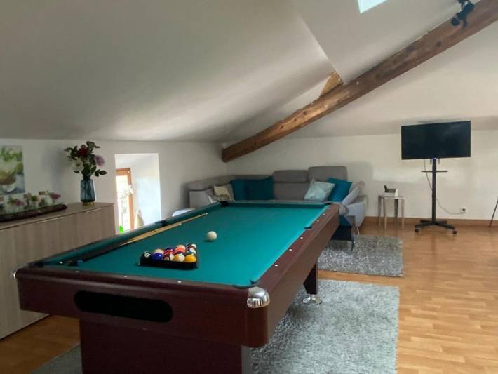 Gîte pour 6 personnes, avec vue sur le lac dans Socourt