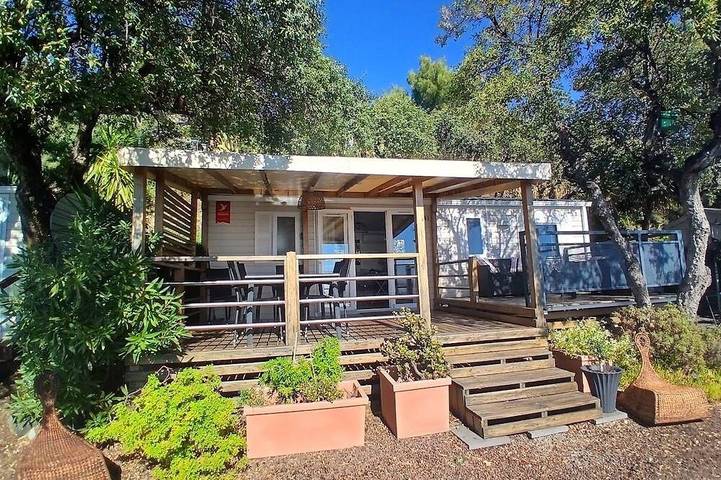 Camping pour 5 personnes à Saint-Raphaël