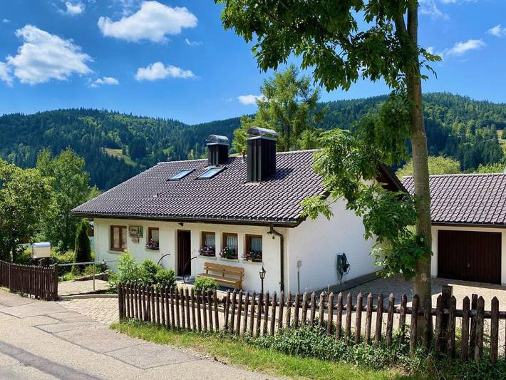 Ferienwohnung für 5 Personen, mit Balkon - 1