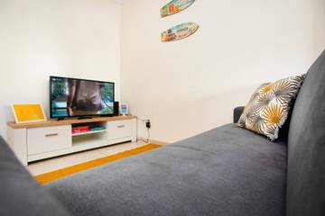 Apartamento De Férias para 6 Pessoas em Praia da Nazaré, Nazaré, Foto 2