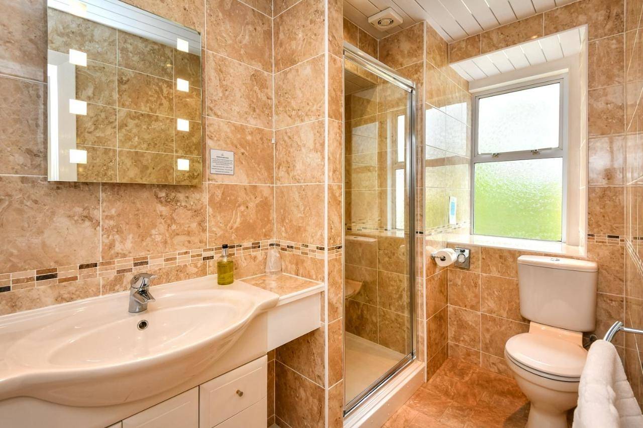 Standard Double Room in Abersoch, Gwynedd