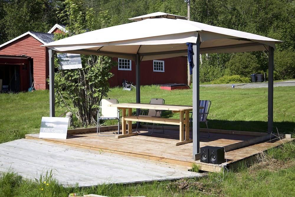 Idyllic fishing location in Målselva for camping and parking in Målselv