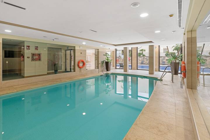 Entire apartment, Apartment 'Luxury Marbella Spa Resort with Sea View, Wi-Fi and Air Conditioning in Samara Resort, Marbella
