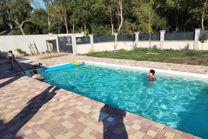 Casa de vacaciones para 6 personas, con terraza además de jardín y piscina, Familias con niños - 1