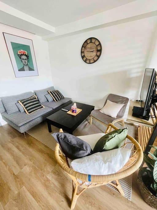 Ferienwohnung für 8 Personen, mit Garten und Ausblick sowie Terrasse - 1