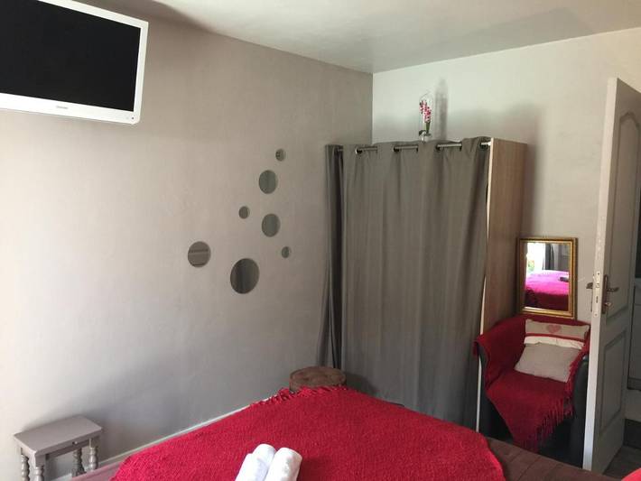 Location de vacances pour 2 personnes, avec Terrasse et Vue à Andryes - 4