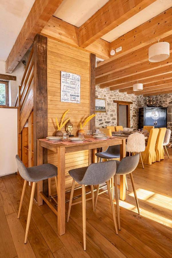 Location de vacances pour 11 personnes, avec jardin, adapté aux familles à Saint-Suliac - 2