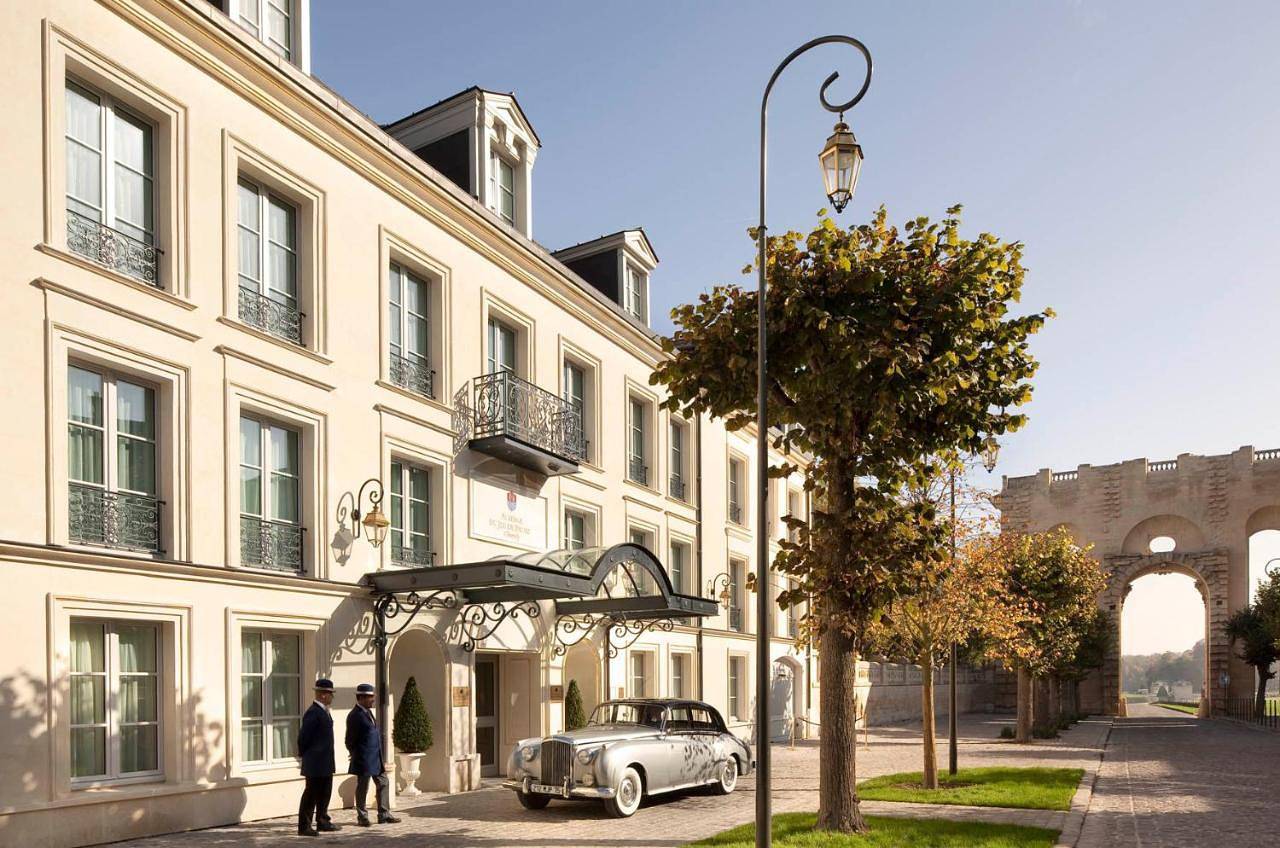 Auberge du Jeu de Paume in Chantilly, Oise