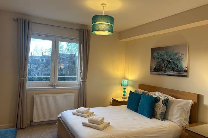 Entire apartment, Ab11 Apartments, City Centre Modern Executive Apartments - Complimentary Parking in Aberdeen, Aberdeenshire