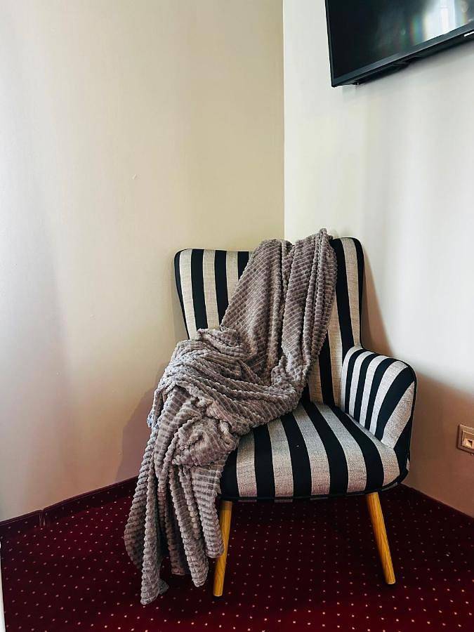 Hôtel pour 2 personnes, avec jacuzzi et balcon dans Giurgiu - 4