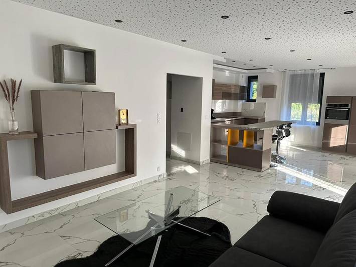 Gîte pour 5 personnes, avec vue et terrasse à Frontenex - 3