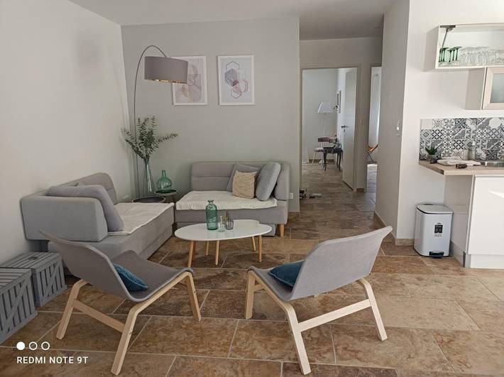 Location de vacances pour 4 personnes, avec vue ainsi que terrasse et piscine à Mons (Gard) - 2