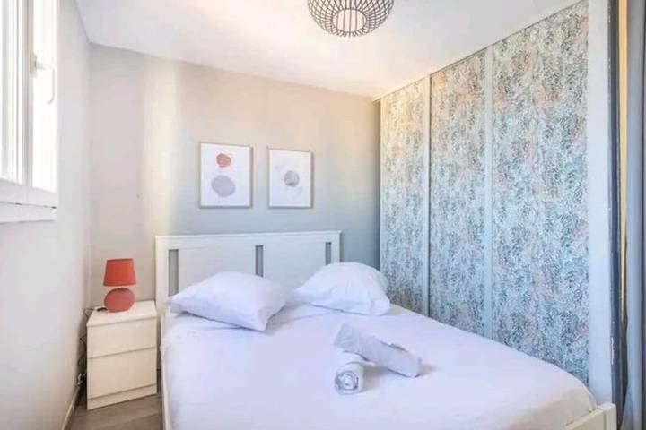 Gîte pour 4 personnes dans Cinema Le Prado Marseille