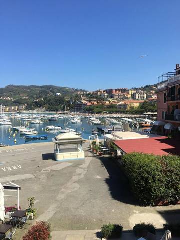 Ferienwohnung für 3 Personen, mit Ausblick und Terrasse, mit Haustier in Lerici