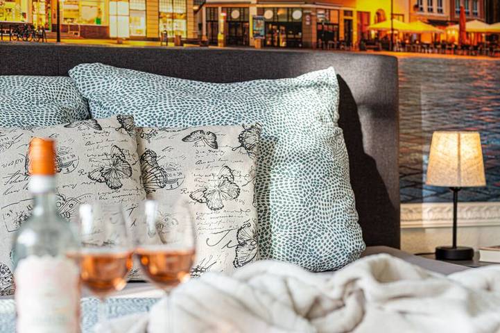 Ferienwohnung für 6 Personen, mit Balkon und Sauna in Hanse Sail