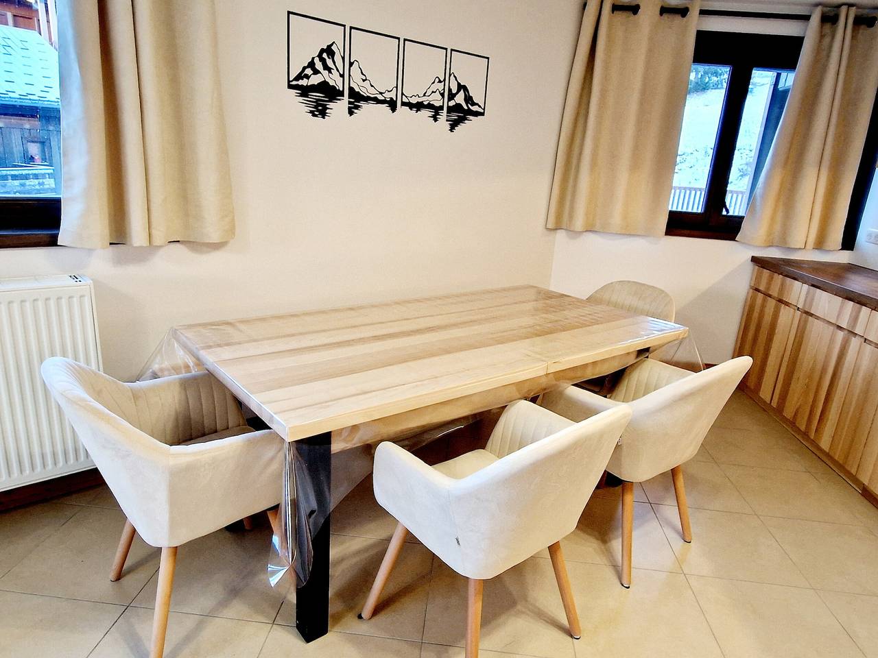 Apartamento entero, Encantador apartamento en el centro de Montalbert con balcón y aparcamiento, cerca de pistas in La Plagne, Aime-la-Plagne