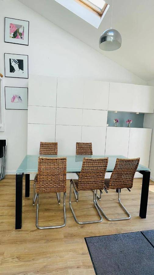 Apartment in Eyre Square, Galway