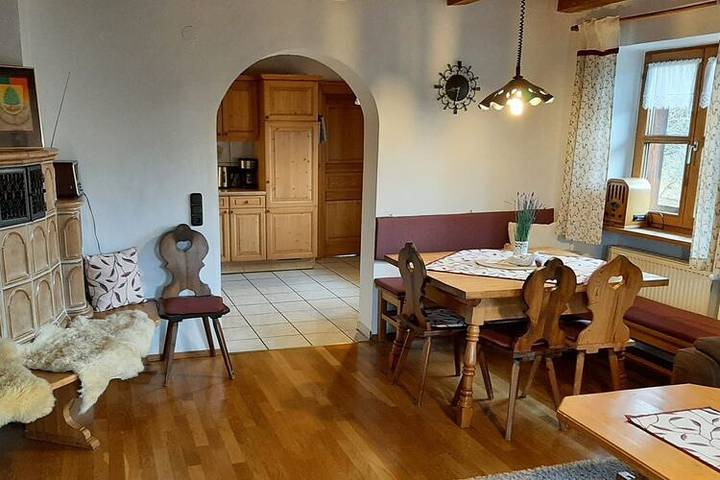 Ferienwohnung für 6 Personen, mit Balkon und Garten, kinderfreundlich in Viechtach - 3