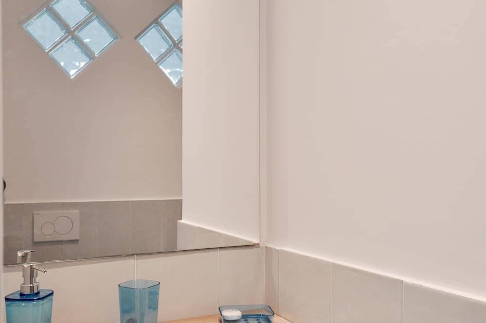 Entire apartment, Iris - Master Bedroom indipendent access in Minori, Amalfi Coast