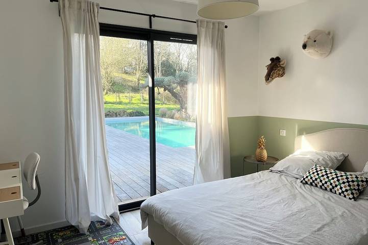 Location de vacances pour 8 personnes, avec terrasse et jardin à Lahonce - 4