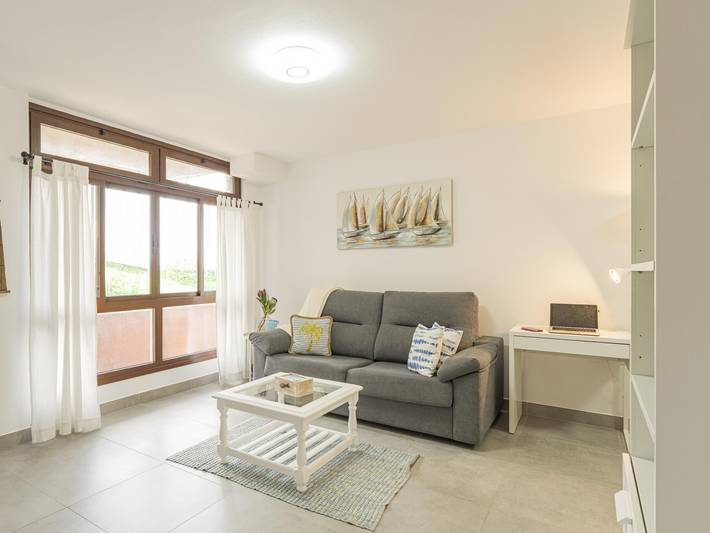 Apartamento entero, Apartamento luminoso vista mar - 3 pers. in Playa los Cancajos (Breña Baja), Breña Baja