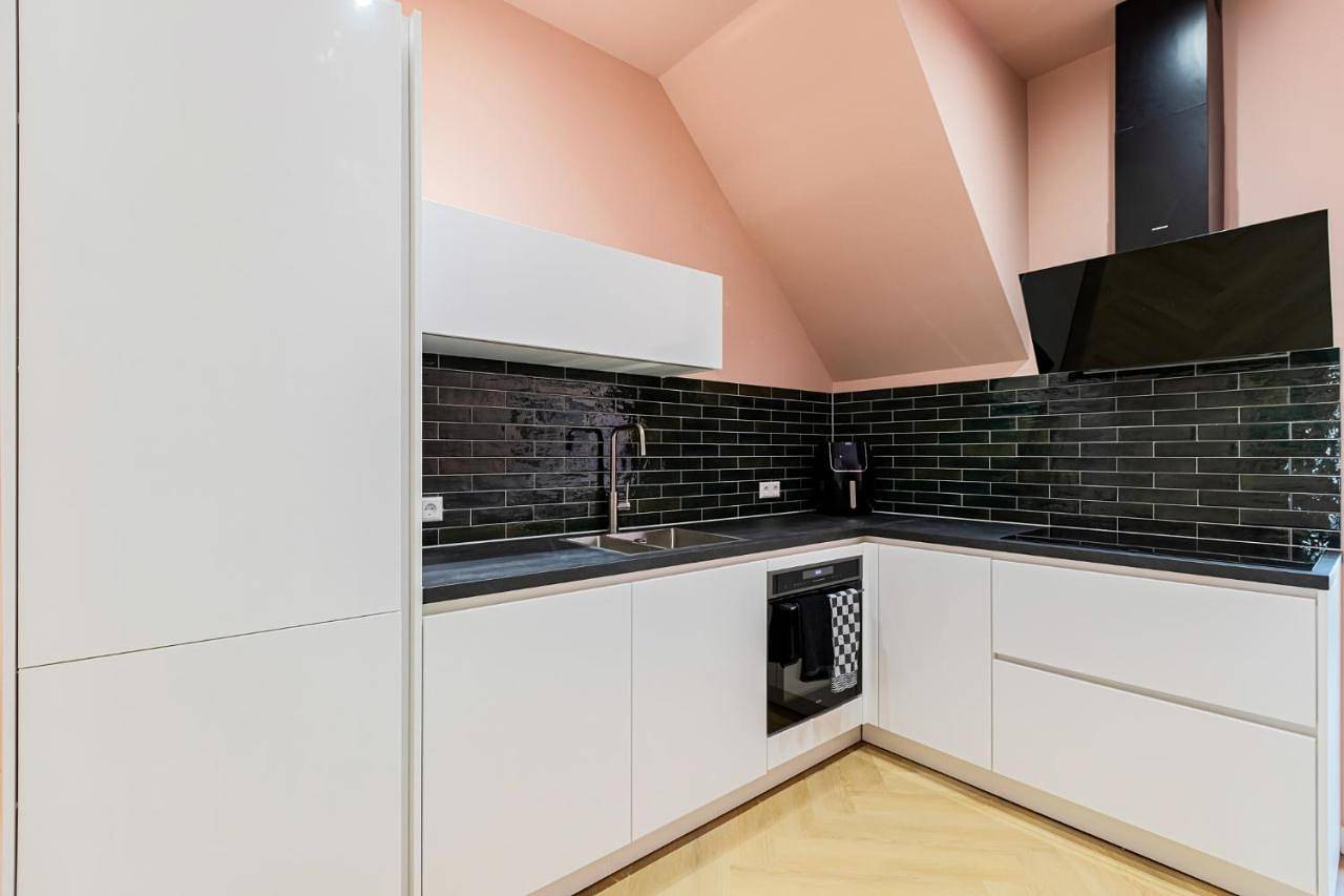 Geheel appartement, Two-Bedroom Apartment in Amsterdam Oost, Nederlandse kust