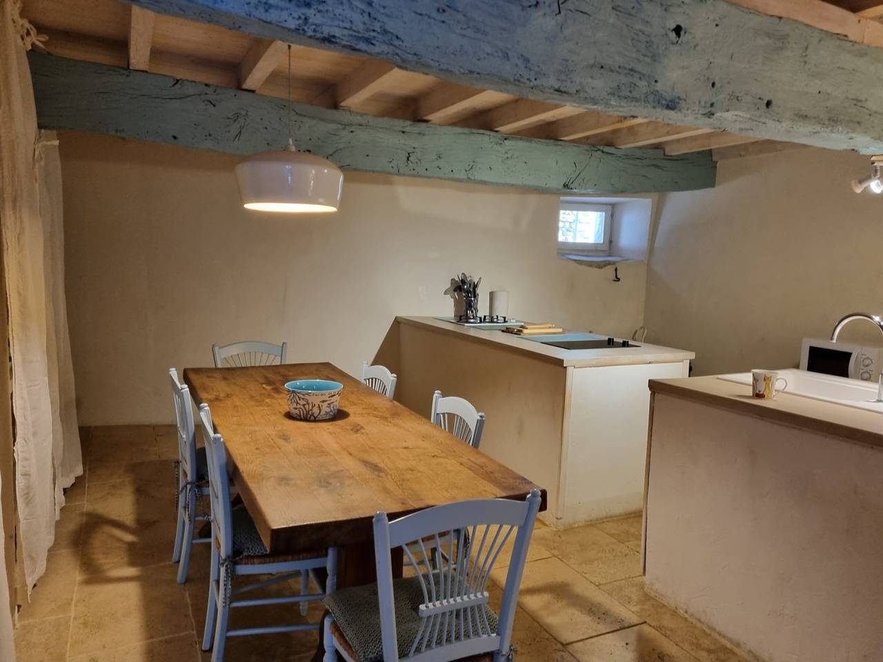 Gîte au sein d'une ferme Xiiième in Dieulefit, Région de nyons