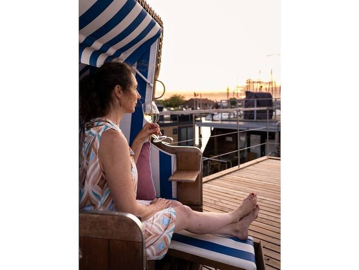 Hausboot für 5 Personen, mit Terrasse in Burg auf Fehmarn und Umgebung - 3