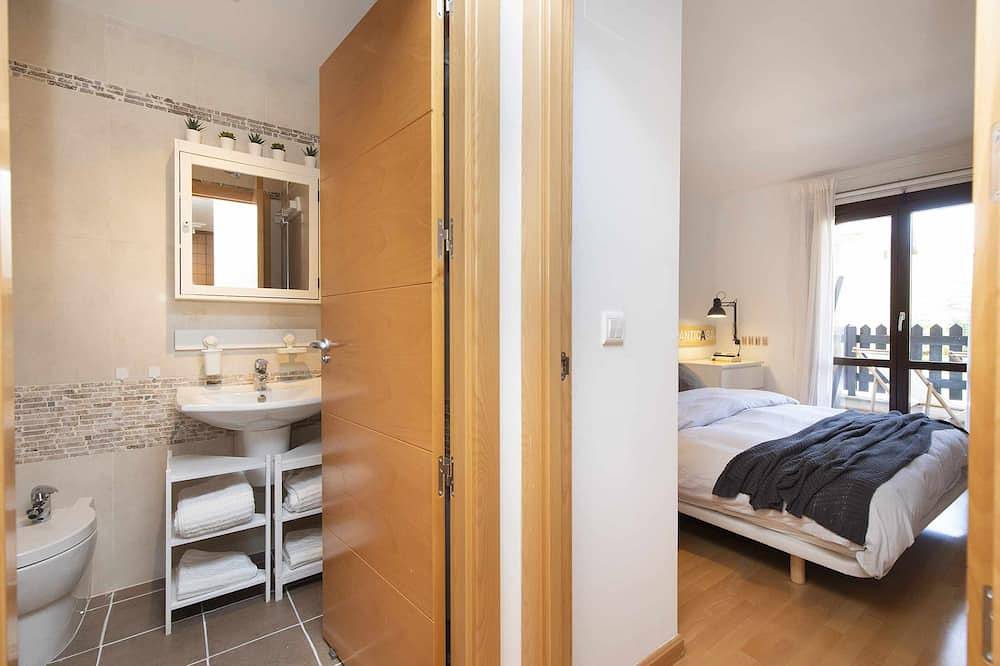Entire apartment, Blue Pantichandle by Bevalle in Panticosa, Spanish Pyrenees